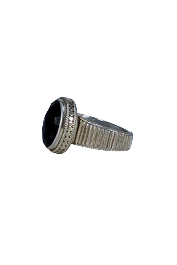 Anna Beck - Silver Ribbed Ring w/ Large Black Stone Sz 7.5 - Current Boutique