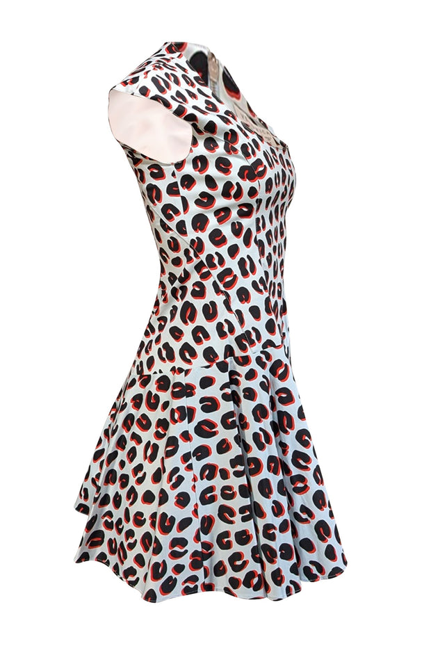 Veronica Beard - Pale Blue, Red, & Black Leopard Print Cap Sleeve Dress Sz 4 - Current Boutique