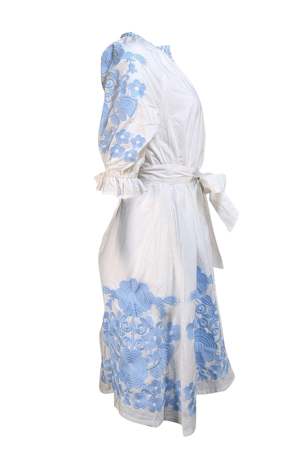 Julia Amory - White W/ Blue Embroidery "Coatue" Caftan Dress Sz S