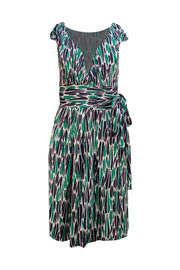 Diane von Furstenberg - Green, Cream, & Green Print Wrap Sleeveless Dress Sz 2