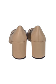Ferragamo - Beige Leather w/ Black Patent Toe & Chain Trim Basic Pumps Sz 11 - Current Boutique