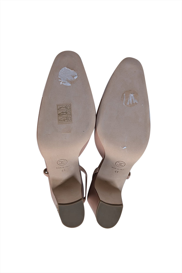 Chanel - Beige Two Tone Leather Sling Back Low Pumps Sz 11 - Current Boutique