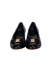 Ferragamo - Black Leather Bow Toe Kitten Pumps Sz 7