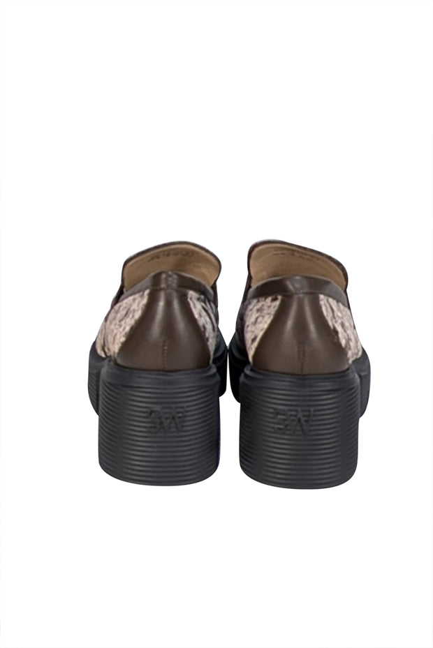 Stuart Weitzman - Truffle Brown Crushed Velvet "Soho" Loafers Sz 9 - Current Boutique