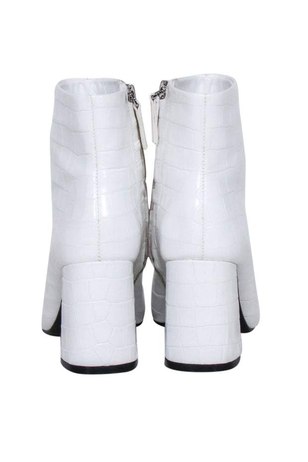 Current Boutique-Alice & Olivia - White Faux Croc Textured Short Boots Sz 5