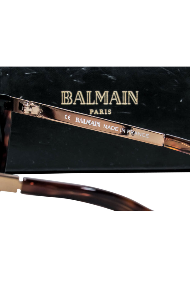 Current Boutique-Balmain - Brown Tortious Sunglasses w/ Gold Bar