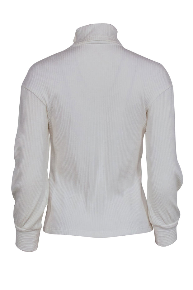 Current Boutique-Chanel Ivory Ribbed Knit Long Sleeve Side Button Top Sz 4