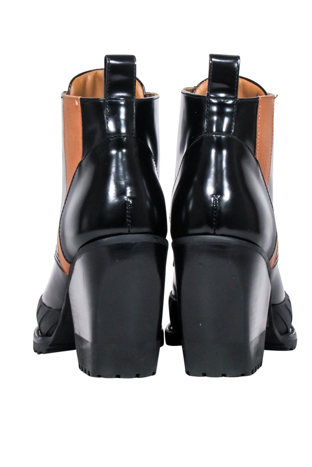 Current Boutique-Chloe - Black & Tan Patent Leather Lace Up Short Boots Sz 8