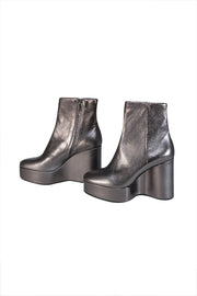 Current Boutique-Clergerie Paris - Silver Gunmetal Metallic Wedge Booties Sz 9