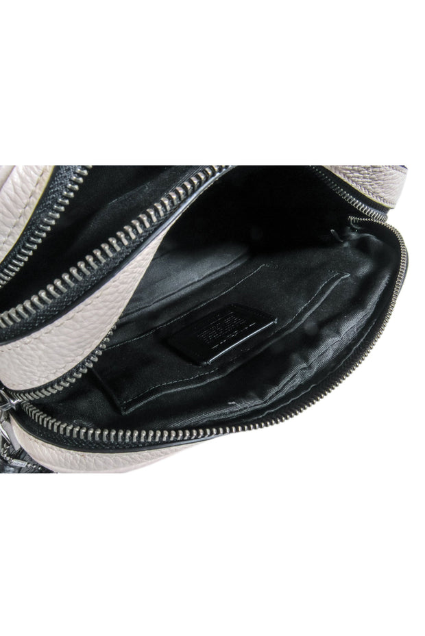 Current Boutique-Coach - Olive Leather Crossbody Bag w/ Cream Trim