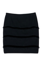 Current Boutique-Escada - Black Wool Pencil Skirt w/ Ruffled Trim Sz 12