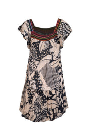 Current Boutique-Farm Rio - Beige & Black Leaf Print Flutter Sleeve Mini Dress Sz P