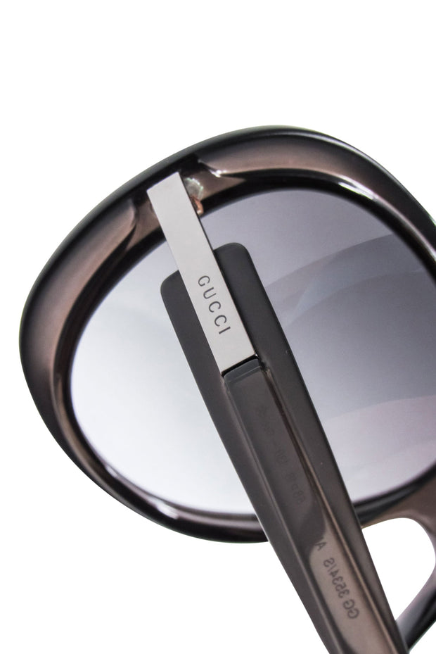 Current Boutique-Gucci - Black Large Rounded Sunglasses
