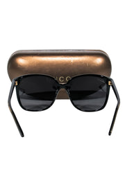Current Boutique-Gucci - Black w/ Gold Side Detail Sunglasses