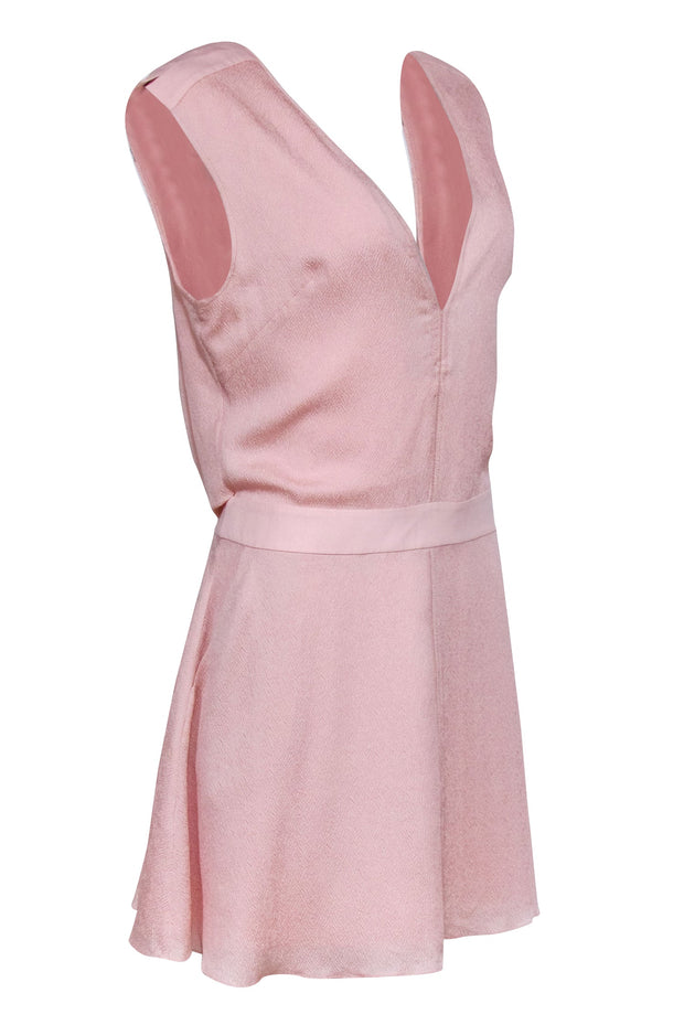Current Boutique-Halston Heritage - Light Pink V-Neckline Dress Sz 8