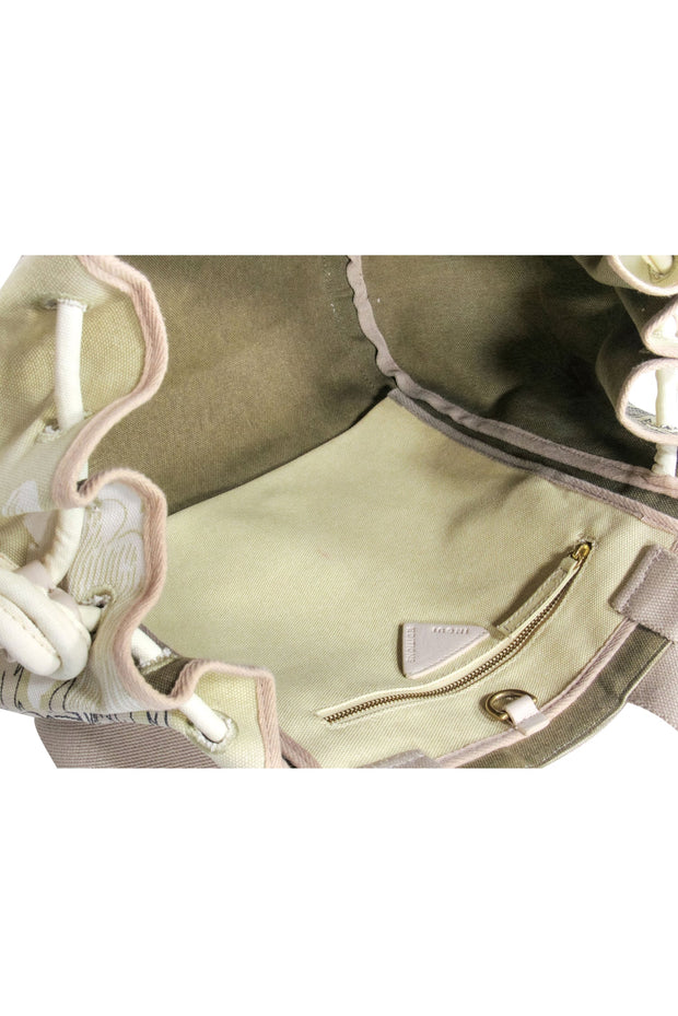 Current Boutique-Inoui Editions - Beige, Cream, & Light Green Tropical Print Drawstring Bag