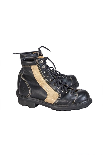 Current Boutique-John Fluevog - Black Leather Lace Up Short Boots Sz 9