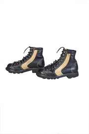 Current Boutique-John Fluevog - Black Leather Lace Up Short Boots Sz 9