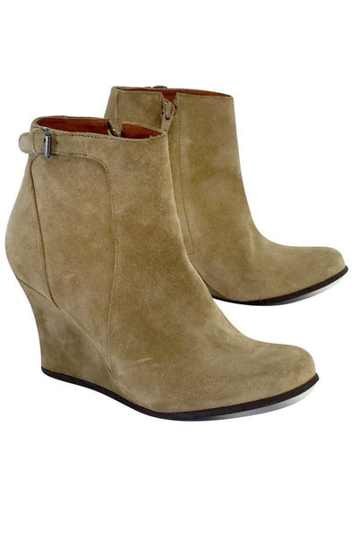 Current Boutique-Lanvin - Tan Suede Short Booties Sz 5.5