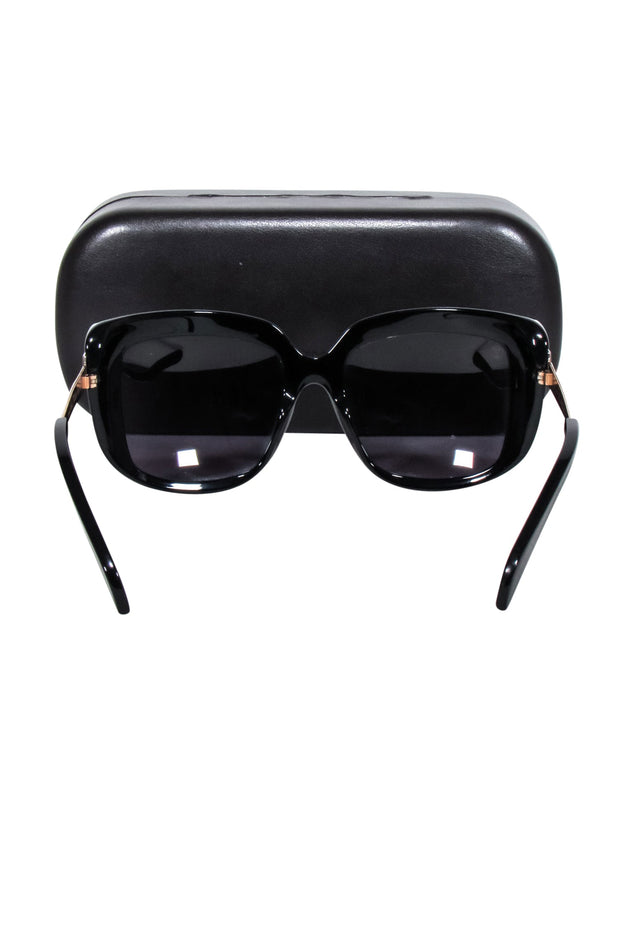 Current Boutique-Louis Vuitton - Black Square Oversized Sunglasses