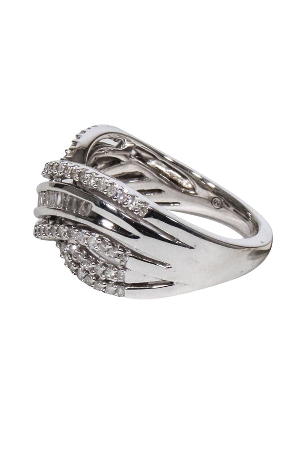 Current Boutique-Macy's - Sterling Silver Crossover Diamond Ring Sz 7