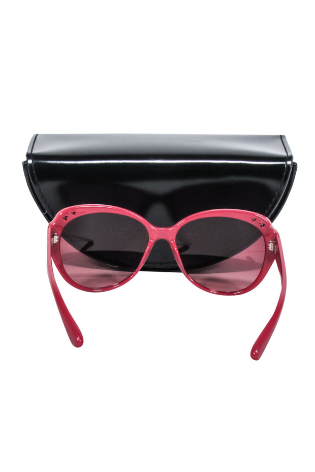 Current Boutique-Marc by Marc Jacobs - Dark Pink Rounded Star Cut Out Sunglasses