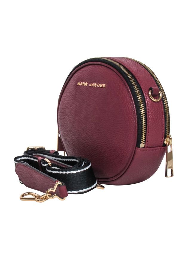 Current Boutique-Marc Jacobs - Red Pebbled Leather Round Crossbody Bag