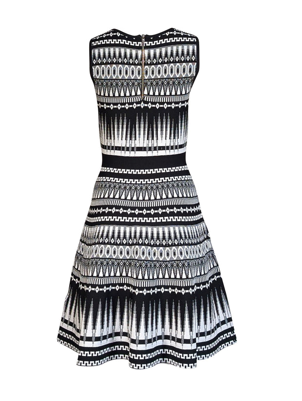 Current Boutique-Ted Baker - Black & White Patterned Knit Skater Dress Sz 4
