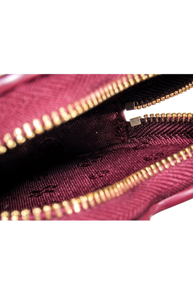 Current Boutique-Tory Burch - Plum Purple Logo Front Heart Shape Coin Purse