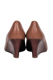 Current Boutique-Tory Burch - Tan Leather Logo Peep Toe Wedge Sz 8