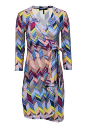 Current Boutique-BCBG Max Azria - Multicolored Chevron Print Wrap Dress Sz XS