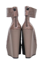 Current Boutique-BCBG Max Azria - Taupe Reptile Print Wedges w/ Ankle Strap Sz 6