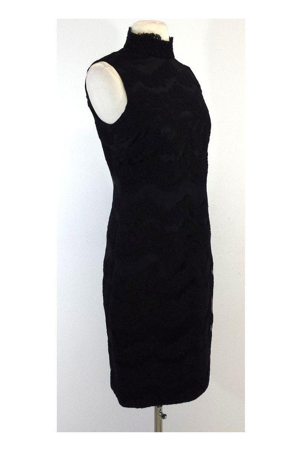 Current Boutique-Carmen Marc Valvo - Black Floral Embroidered Dress Sz 4