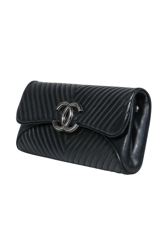 Current Boutique-Chanel - Black Leather Chevron Clutch