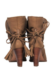 Current Boutique-Chanel - Tan Leather Heeled Boot w/ Fuzzy Lining Sz 8