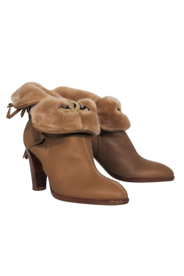 Current Boutique-Chanel - Tan Leather Heeled Boot w/ Fuzzy Lining Sz 8