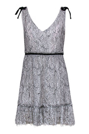 Current Boutique-Cupcakes & Cashmere - White & Black Floral Lace Fit & Flare Dress Sz 4