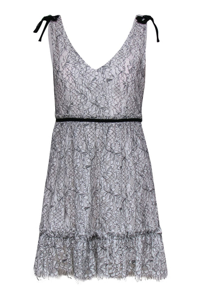 Current Boutique-Cupcakes & Cashmere - White & Black Floral Lace Fit & Flare Dress Sz 4