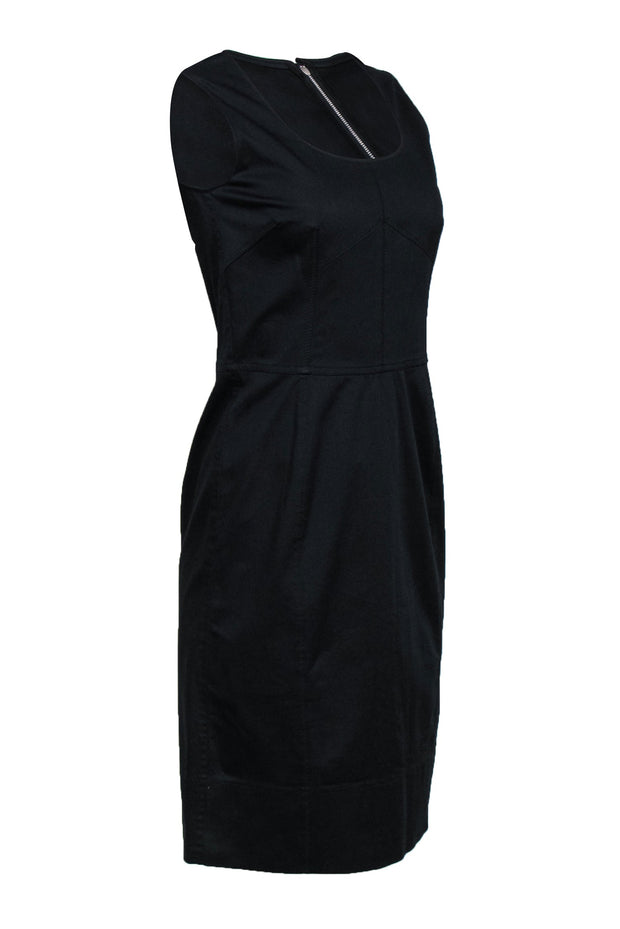 Current Boutique-Dolce & Gabbana - Black Sleeveless Scoop Neck Sheath Dress Sz 8
