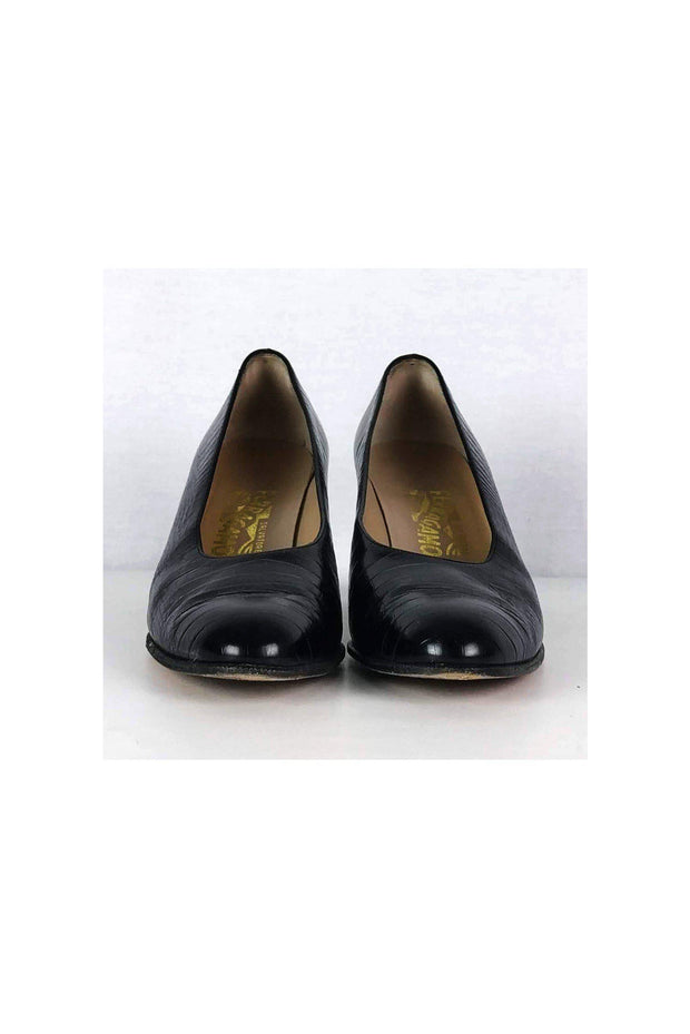 Current Boutique-Ferragamo - Black Leather Embossed Pumps Sz 9.5