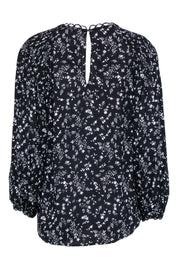 Current Boutique-Joie - Black w/ White Floral Smocked Neck Long Sleeve Top Sz L