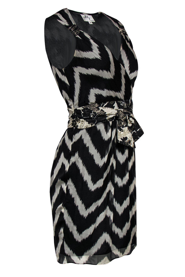 Current Boutique-Milly - Black & Beige Chevron Print Silk Sheath Dress w/ Gold Shimmer Trim Sz S