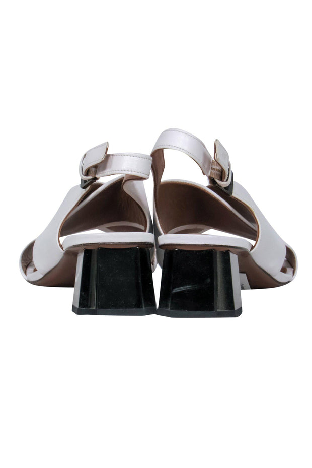 Current Boutique-Robert Clergerie - White Smooth Leather Slingback Scalloped Block Heels Sz 8.5