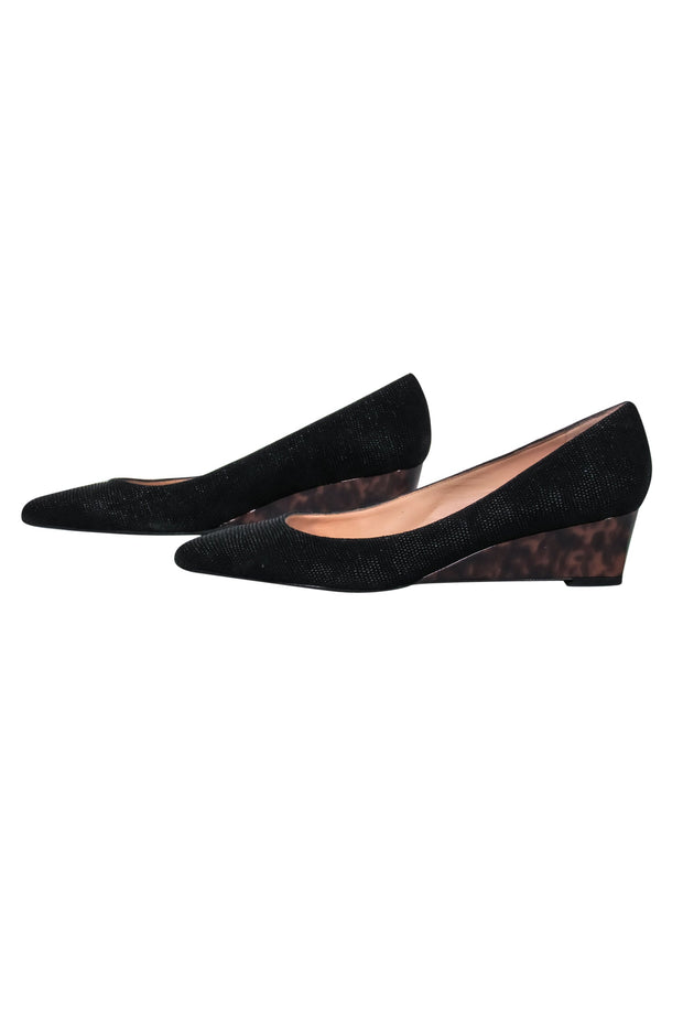 Current Boutique-Stuart Weitzman - Black Textured Pointed Toe Wedges w/ Tortoise Shell Sz 7.5