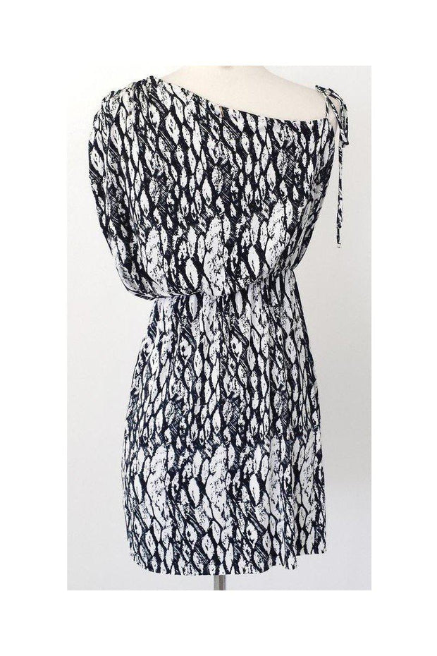 Current Boutique-T-Bags - Black & White Print Asymmetrical Sleeve Dress Sz S
